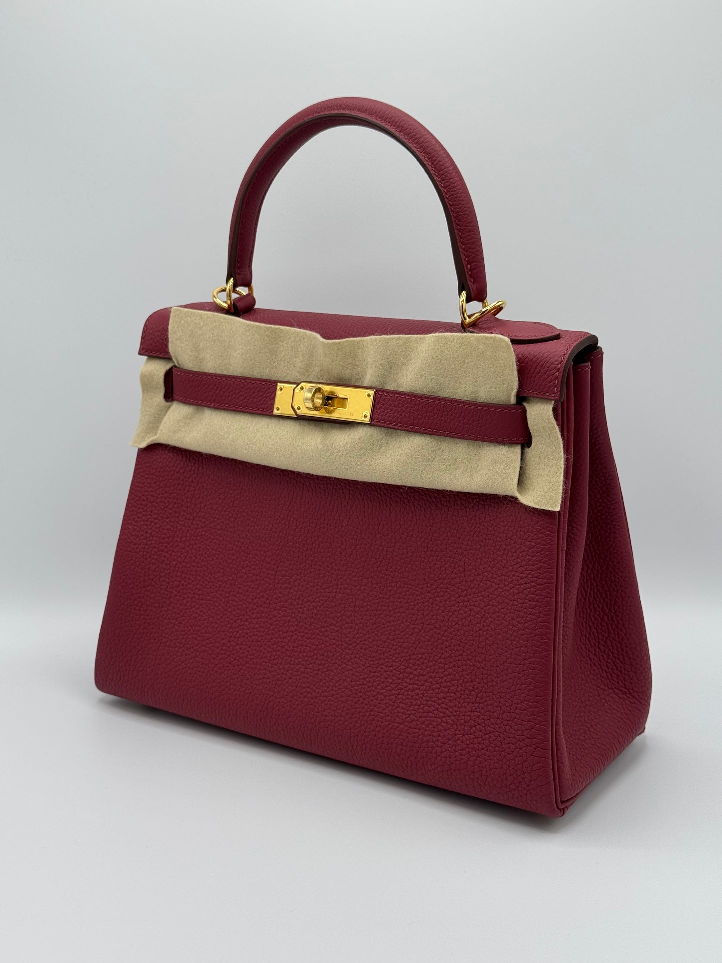 Hermes Kelly 28 Togo Rubis