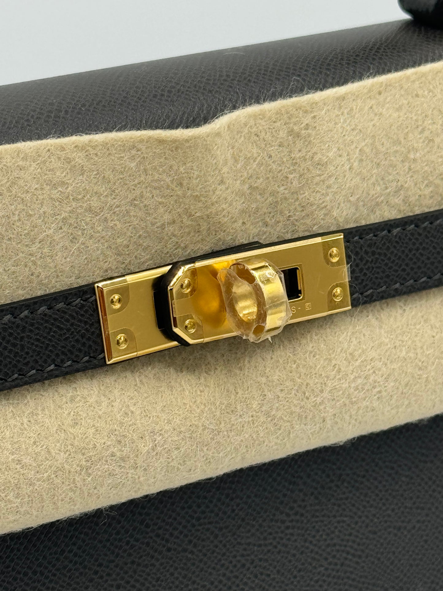 Hermes Kelly 25 Veau Madame Graphite