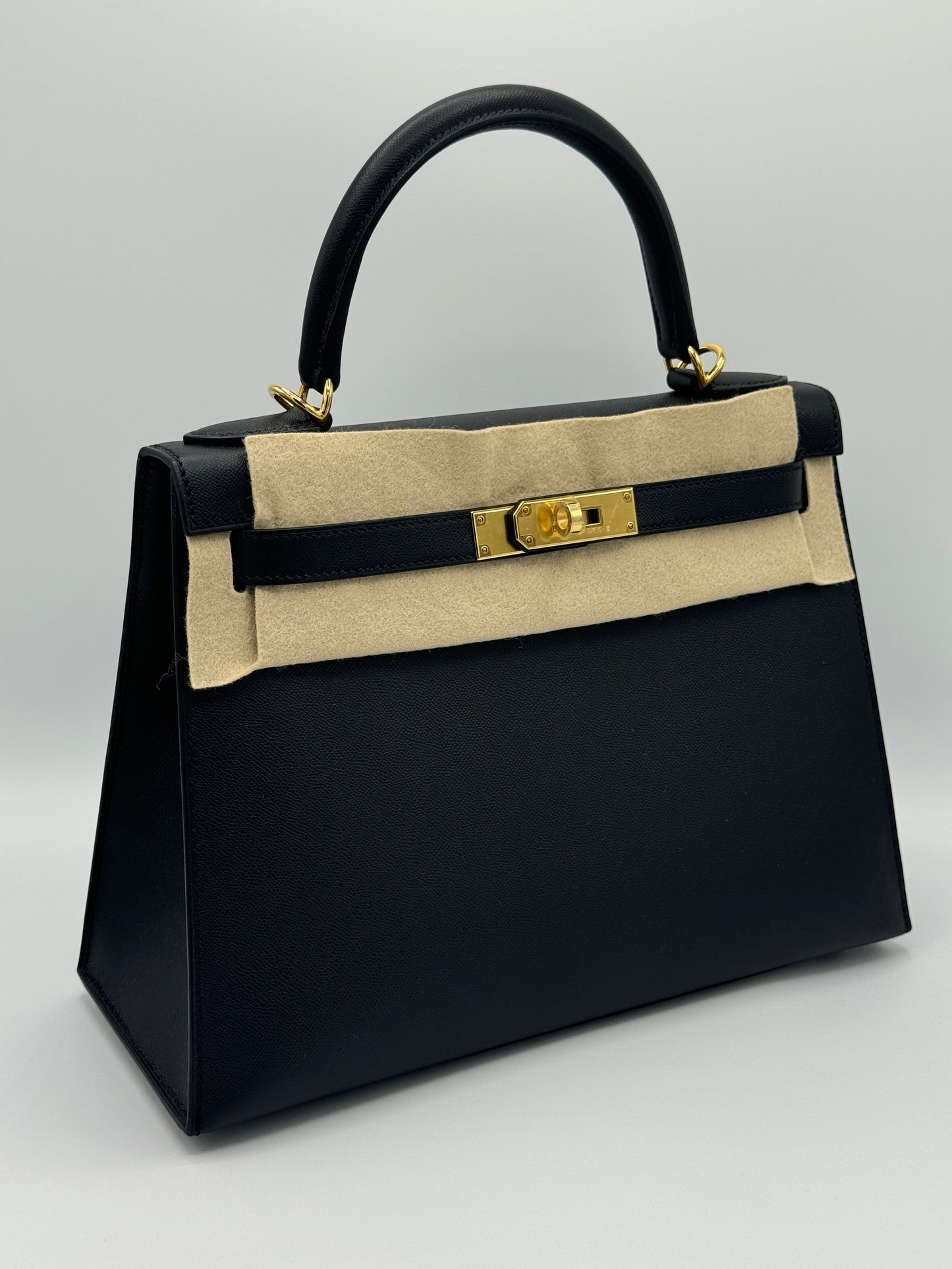 Hermes Kelly 28 Veau Madame Noir