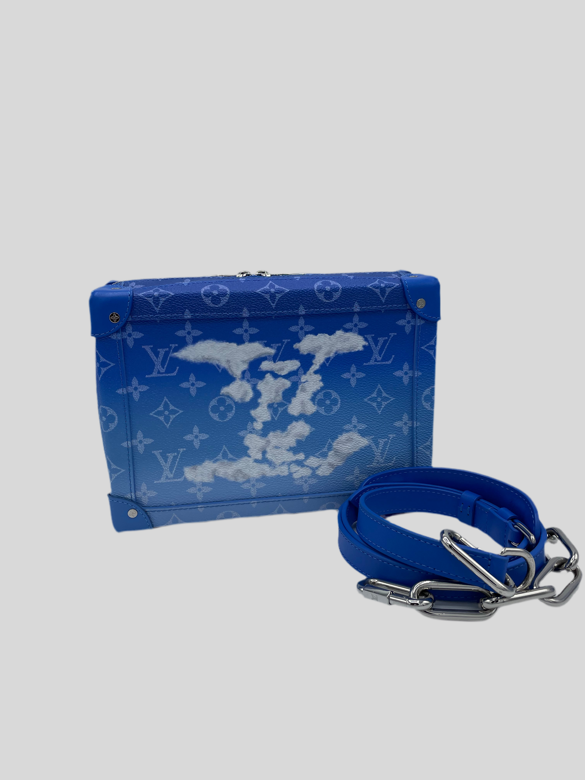 louis vuitton cloud backpack Louis Vuitton Soft Trunk Clouds Virgil Abloh – bogaluxurybags