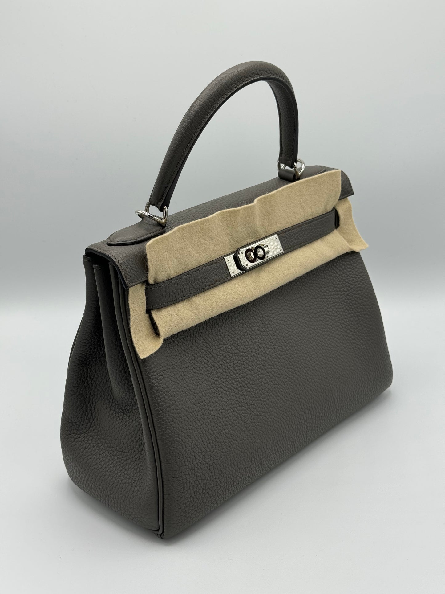 Hermes Kelly 28 Togo Gris Etain