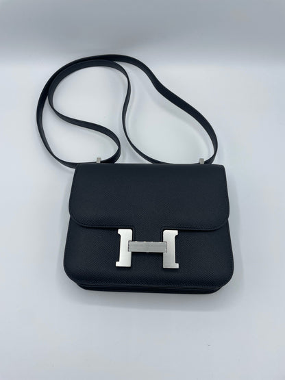 Hermes Constance 18